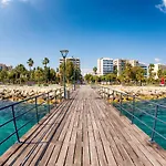 Old Town Mansion بيت ضيافة 4*