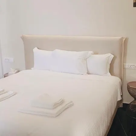 Old Town Mansion 3*