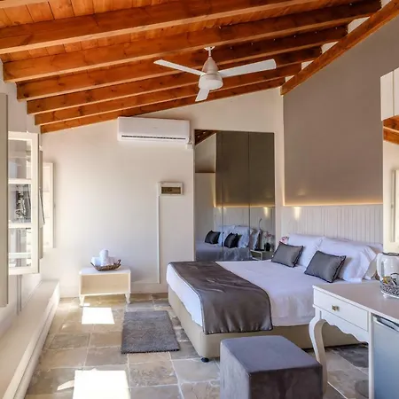 Old Town Mansion 3*